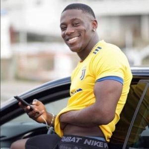 Meet your Posher, Devin